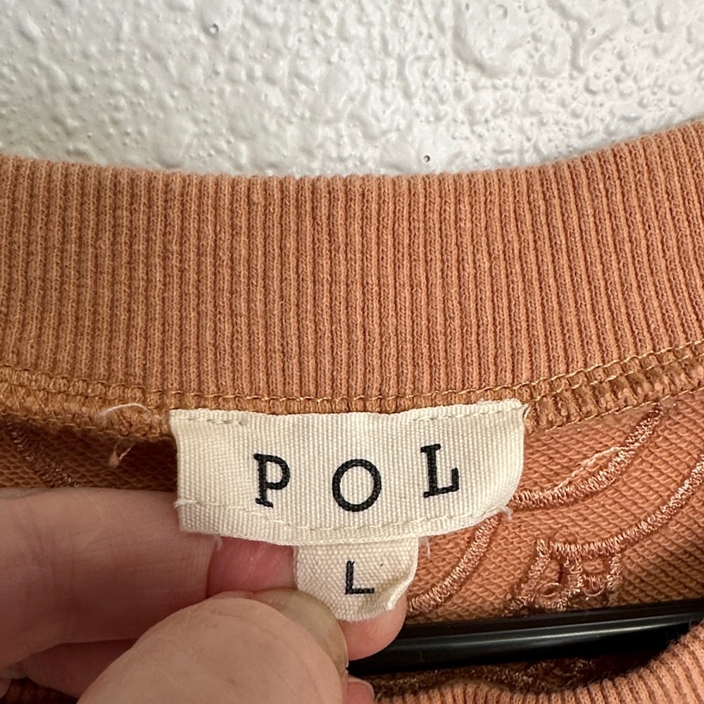 POL Women's Embroidered Design Faded Orange Brown Sweatshirt Size Large - Picture 3 of 11